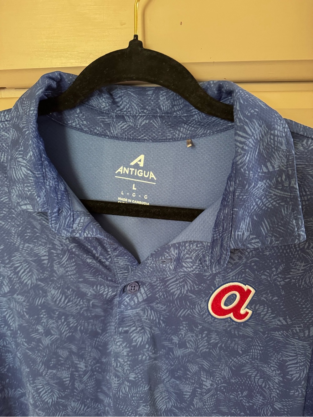 Atlanta Braves Antigua Men's Polo with City Connect Logo - Picture 2 of 6